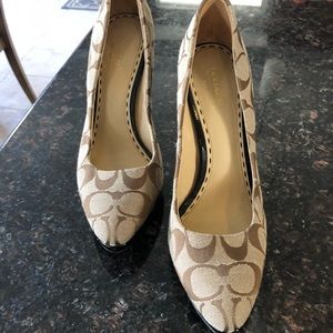 Coach Heels size 7.5, fits like an 8